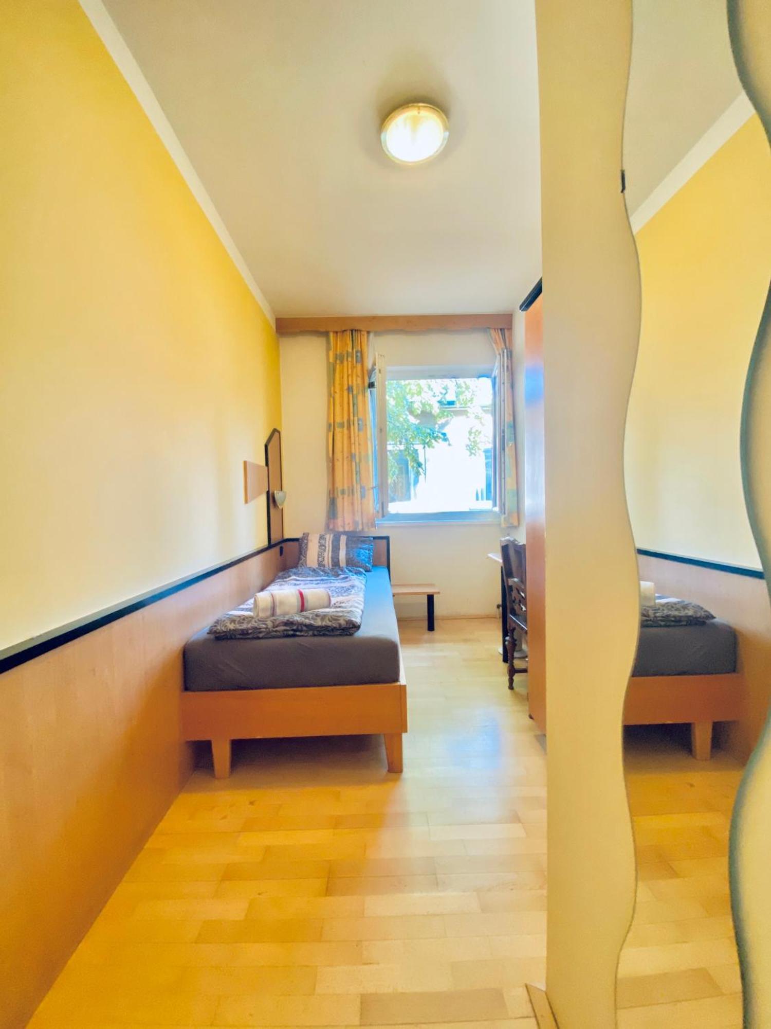 Affordable Central Rooms, 10-Min To Lugner City فيينا المظهر الخارجي الصورة