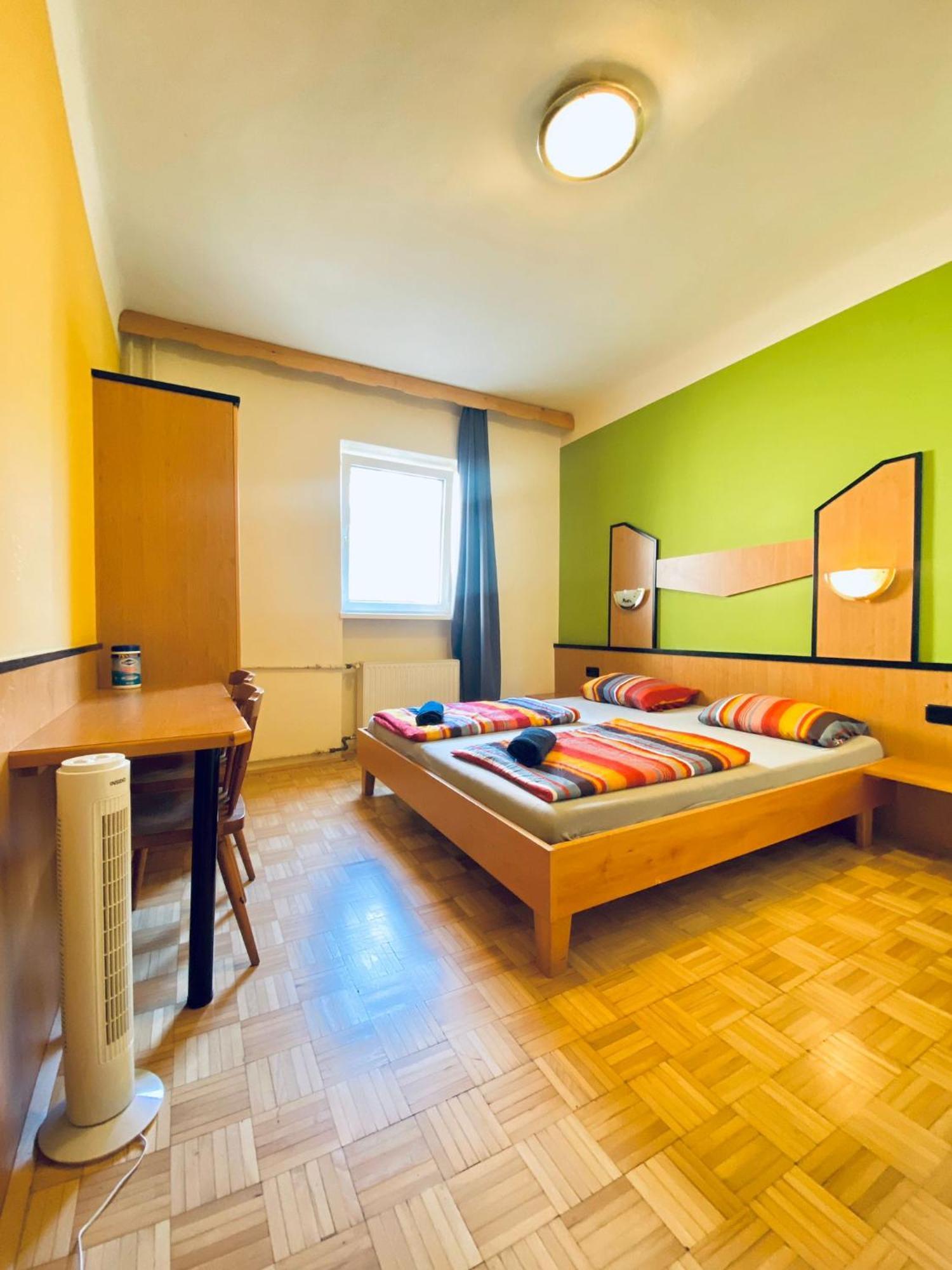 Affordable Central Rooms, 10-Min To Lugner City فيينا المظهر الخارجي الصورة